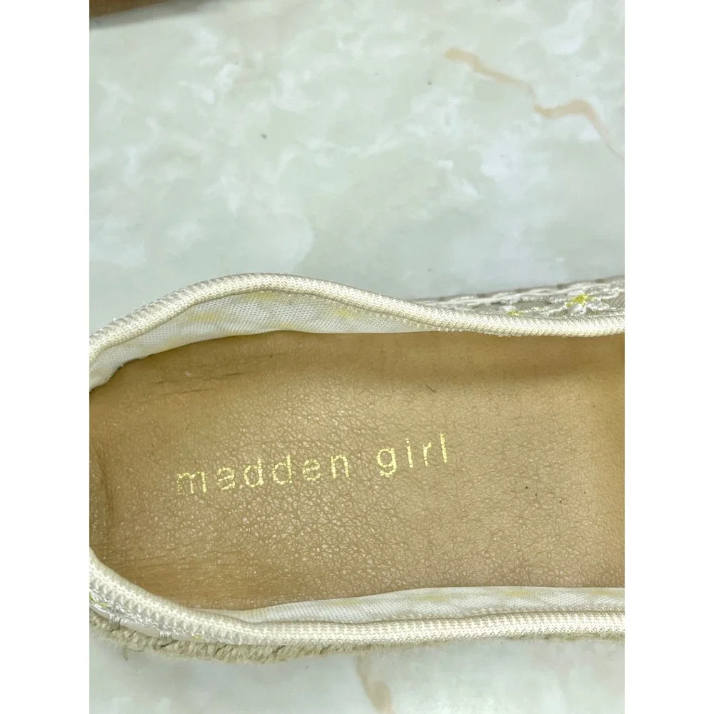 Madden Girl Floral Lace Mesh Espadrille Mary Jane Flats Womens 8.5 Cream Ballet
